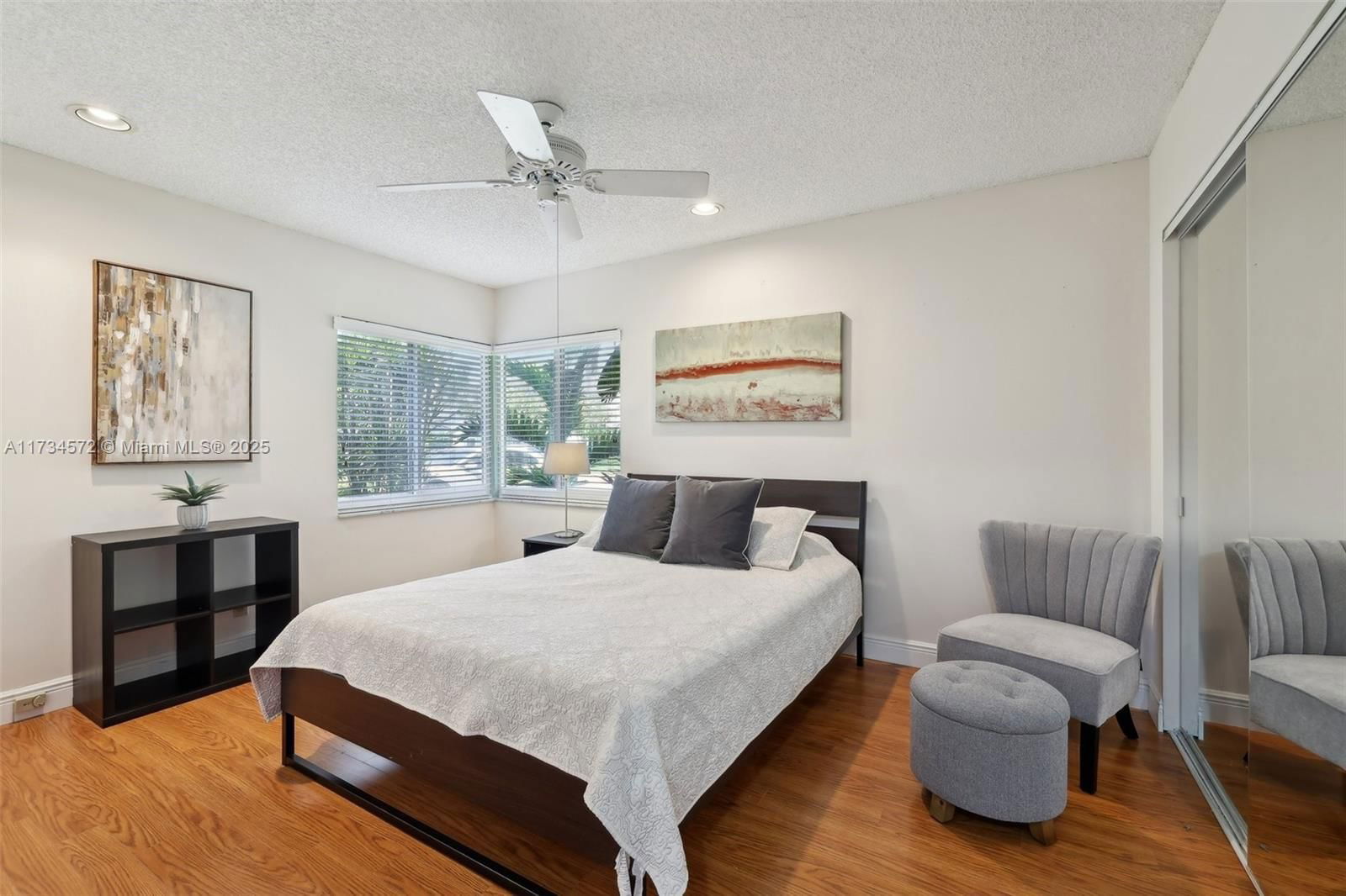 Real estate property located at 10866 6th St, Broward, Cypress Glen, Coral Springs, FL