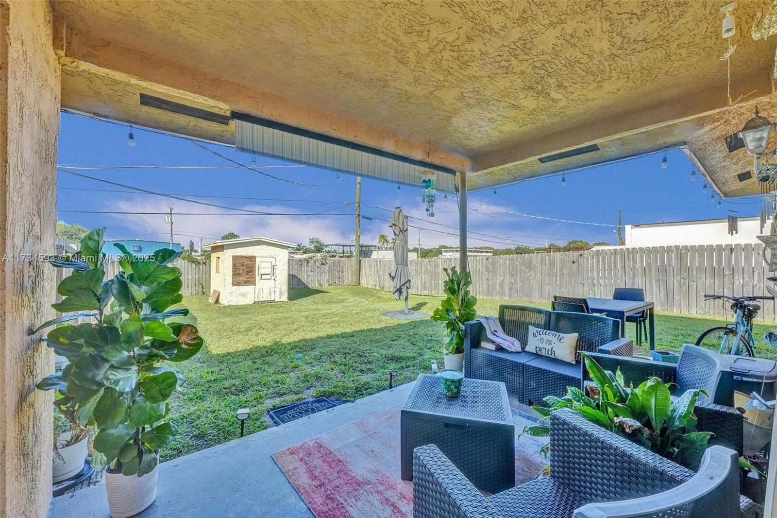 Real estate property located at 4711-4715 43rd Ter, Broward, Gold Coast Twin Villas We, Dania Beach, FL