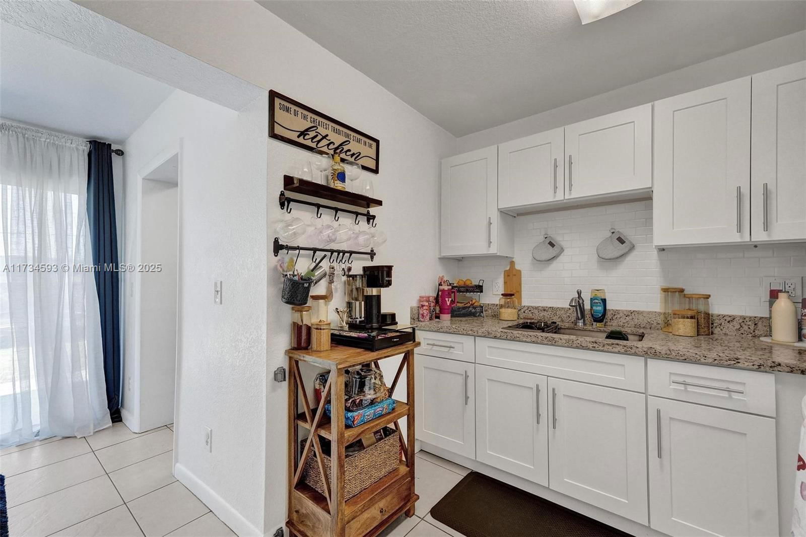 Real estate property located at 4711-4715 43rd Ter, Broward, Gold Coast Twin Villas We, Dania Beach, FL