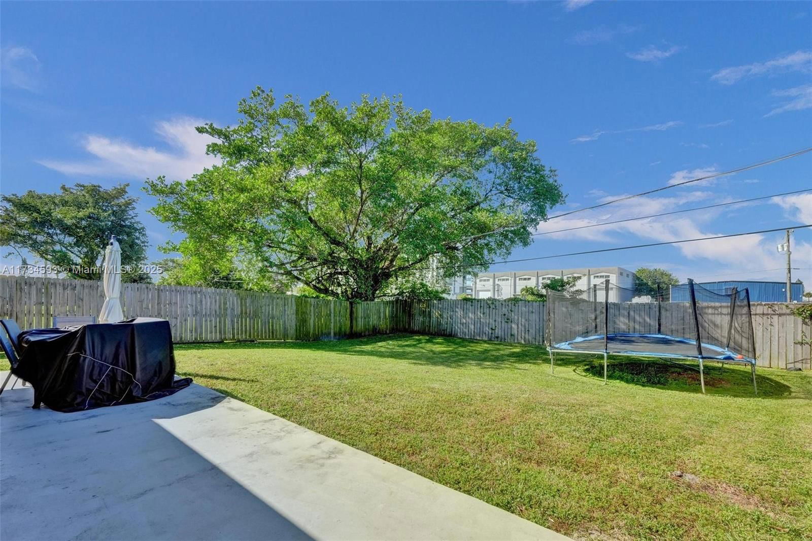Real estate property located at 4711-4715 43rd Ter, Broward, Gold Coast Twin Villas We, Dania Beach, FL
