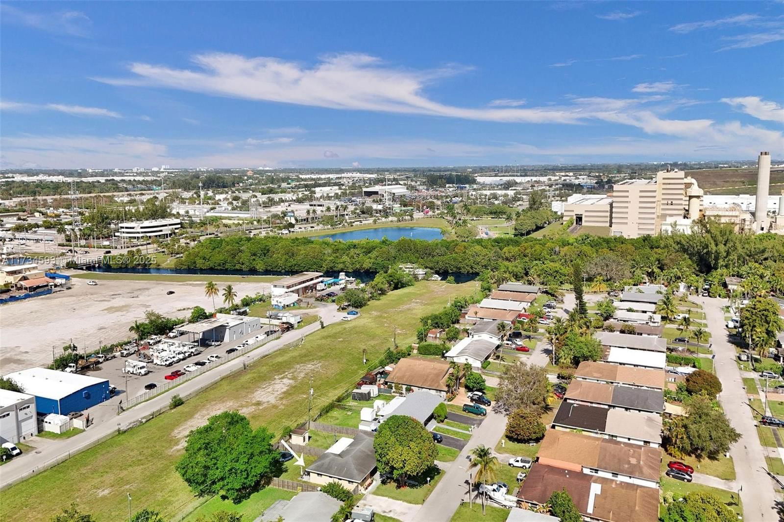 Real estate property located at 4711-4715 43rd Ter, Broward, Gold Coast Twin Villas We, Dania Beach, FL