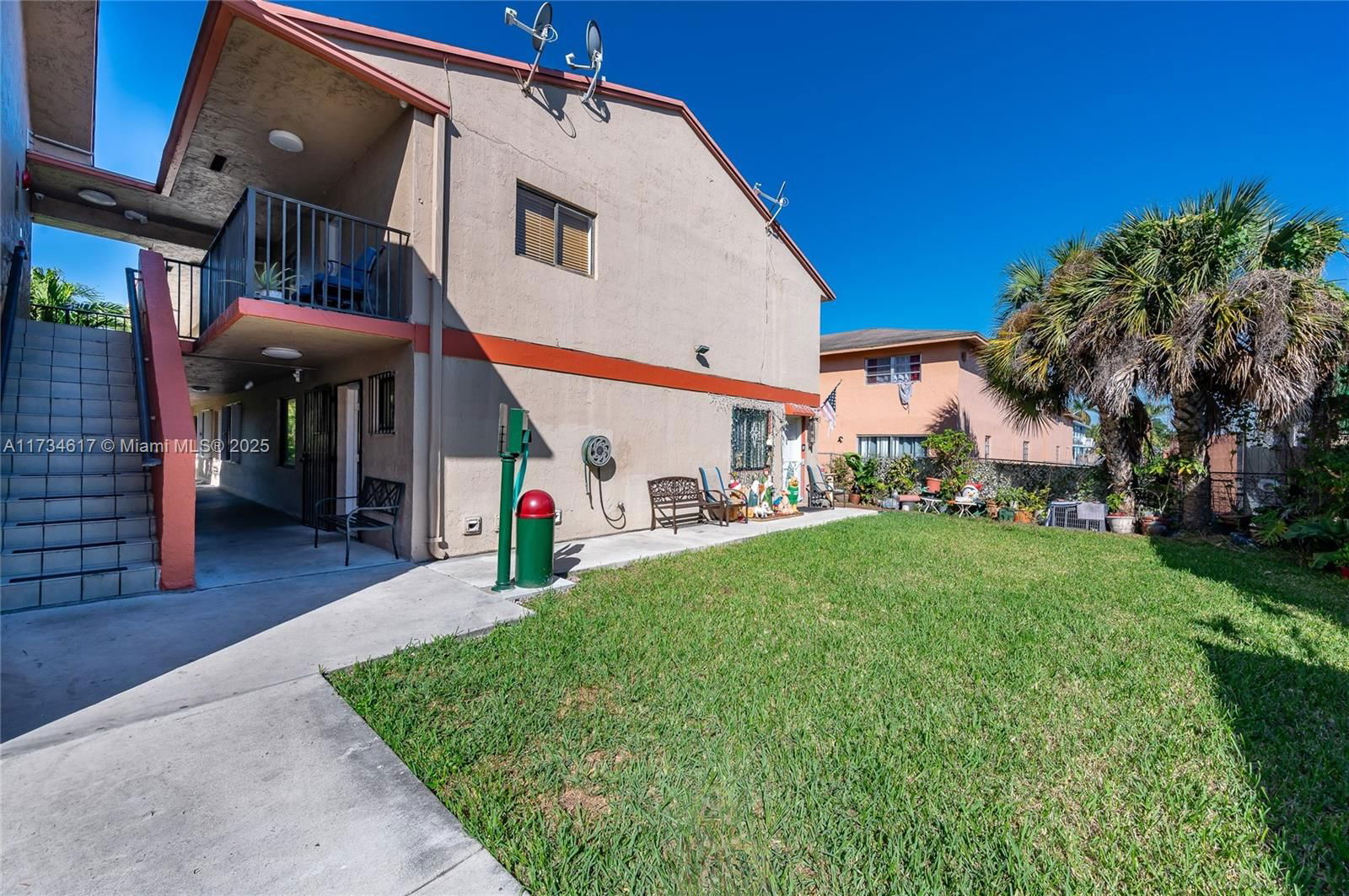 Real estate property located at 6215 22nd Ct #2, Miami-dade, Cadiz I Condo, Hialeah, FL