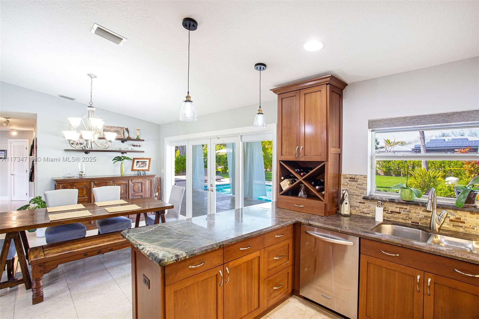 Real estate property located at 17550 93 AVE, Miami-dade, Orchard Estates, Miami, FL