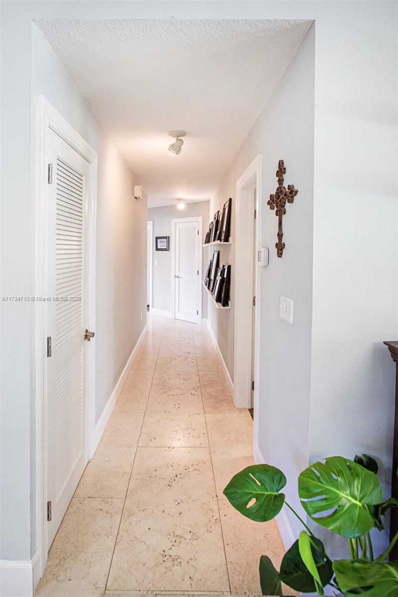 Real estate property located at 17550 93 AVE, Miami-dade, Orchard Estates, Miami, FL