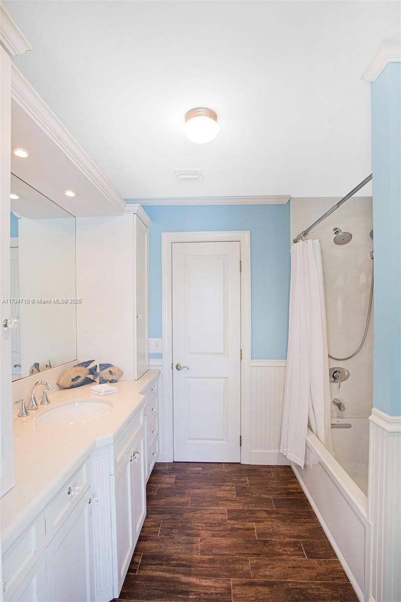 Real estate property located at 17550 93 AVE, Miami-dade, Orchard Estates, Miami, FL