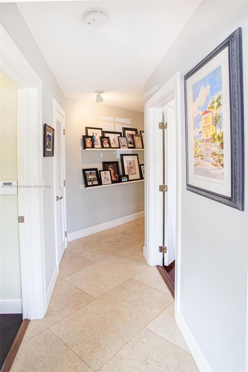 Real estate property located at 17550 93 AVE, Miami-dade, Orchard Estates, Miami, FL