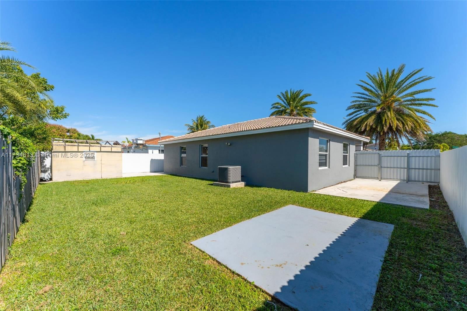Real estate property located at 27636 132nd Pl, Miami-dade, Acapulco Sub, Homestead, FL