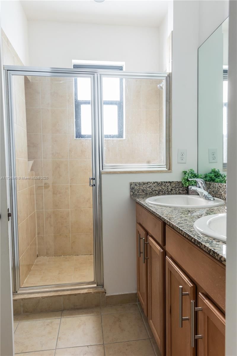 Real estate property located at 9074 36th St, Broward, Foxcroft Homes Phase Ii, Miramar, FL