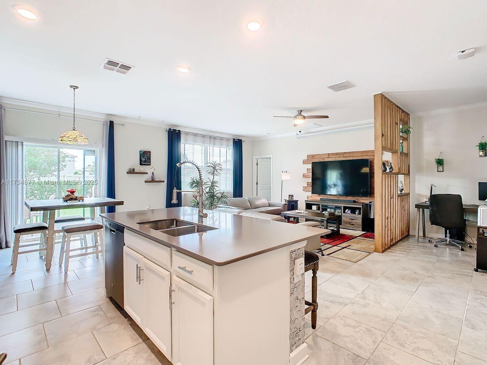 Real estate property located at 1322 Oak Crest, Polk, Solterra Phase 2c-1, Davenport, FL