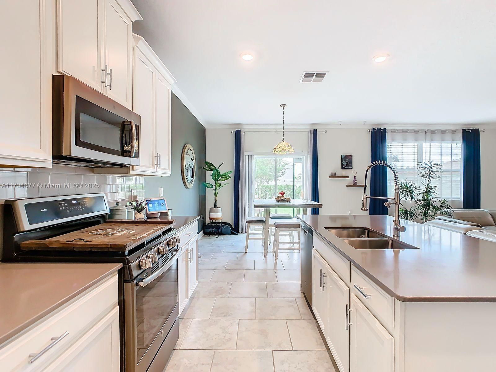 Real estate property located at 1322 Oak Crest, Polk, Solterra Phase 2c-1, Davenport, FL