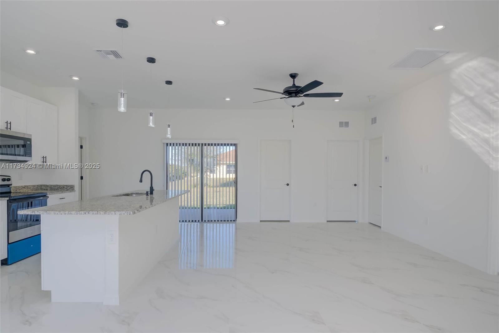Real estate property located at 2519 58TH ST W, Lee, N/a, Lehigh Acres, FL