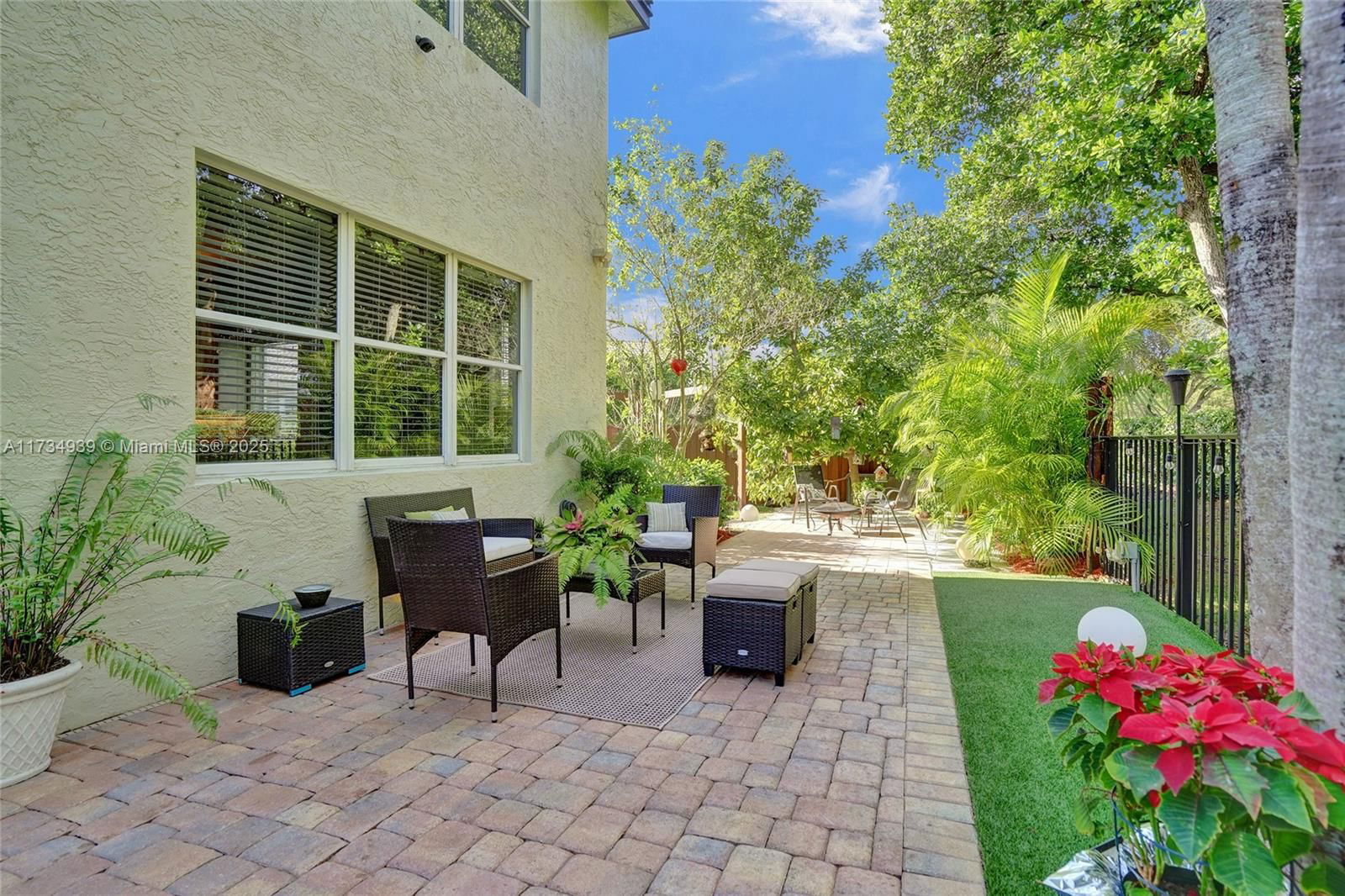 Real estate property located at 15553 25th St, Broward, Silver Shores (parcels A, Miramar, FL