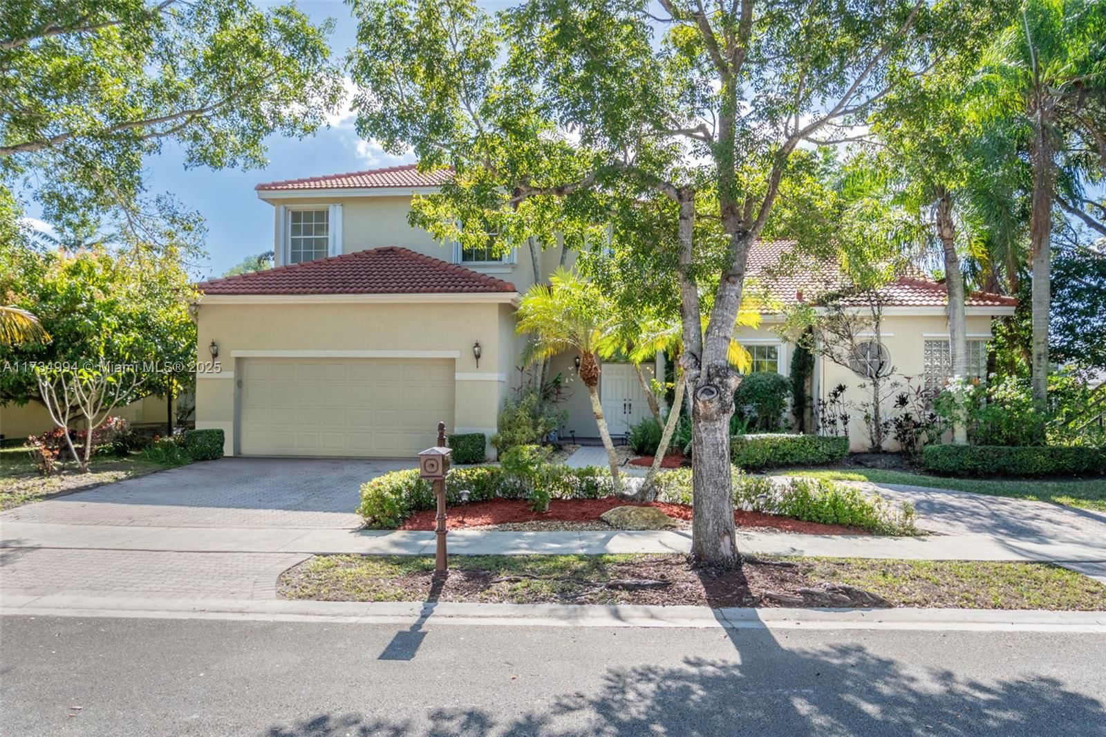 Real estate property located at 531 Stonemont Dr, Broward, SECTOR 4, Weston, FL