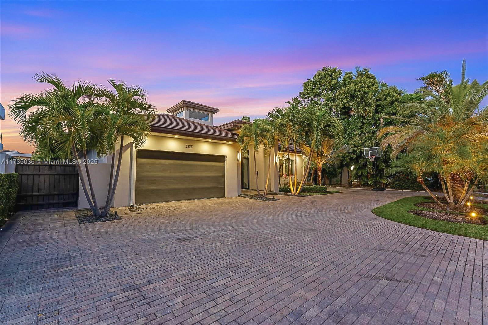 Real estate property located at 2307 Castilla Isle, Broward, Lauderdale Shores Reamen, Fort Lauderdale, FL