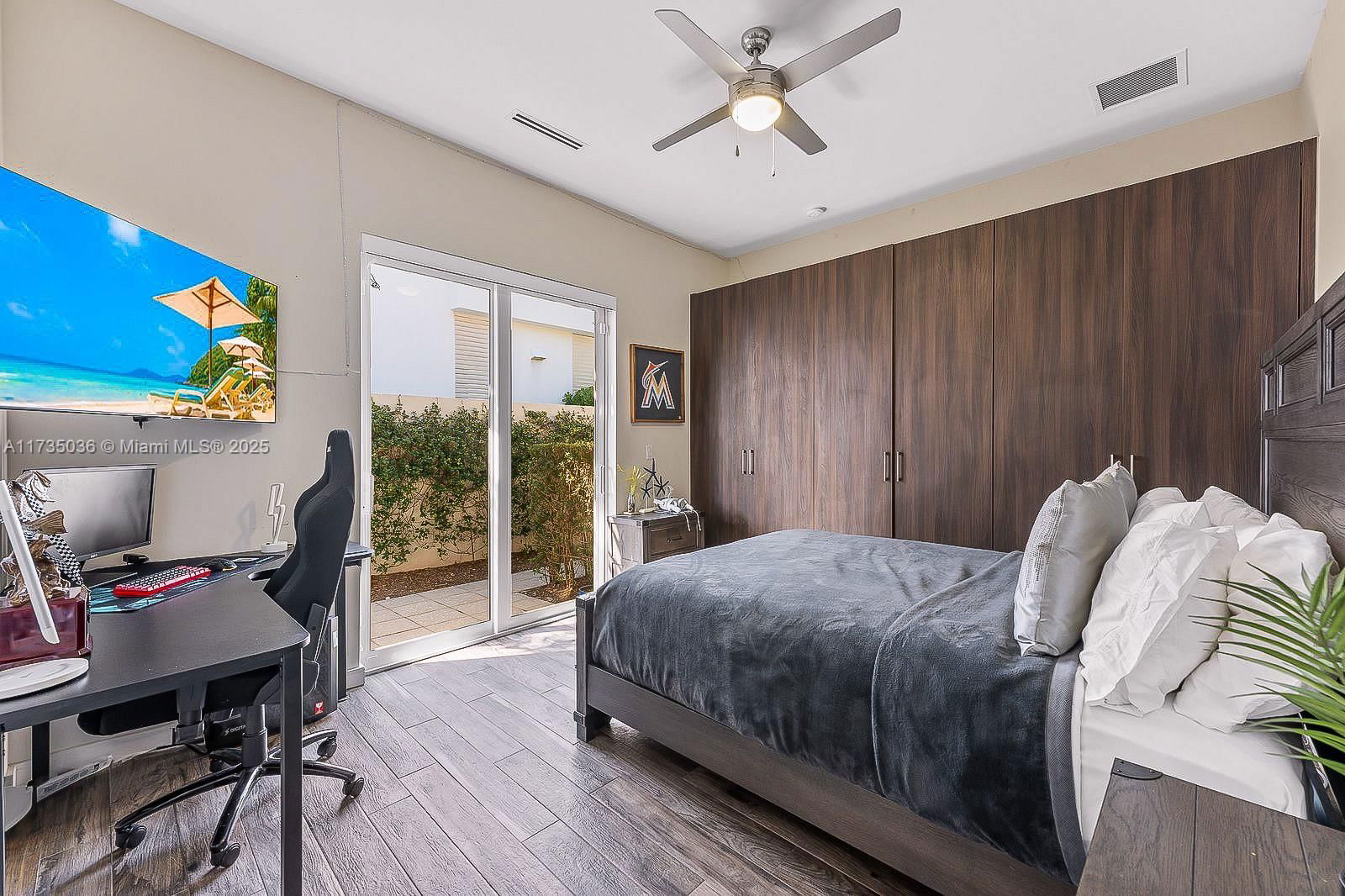 Real estate property located at 2307 Castilla Isle, Broward, Lauderdale Shores Reamen, Fort Lauderdale, FL
