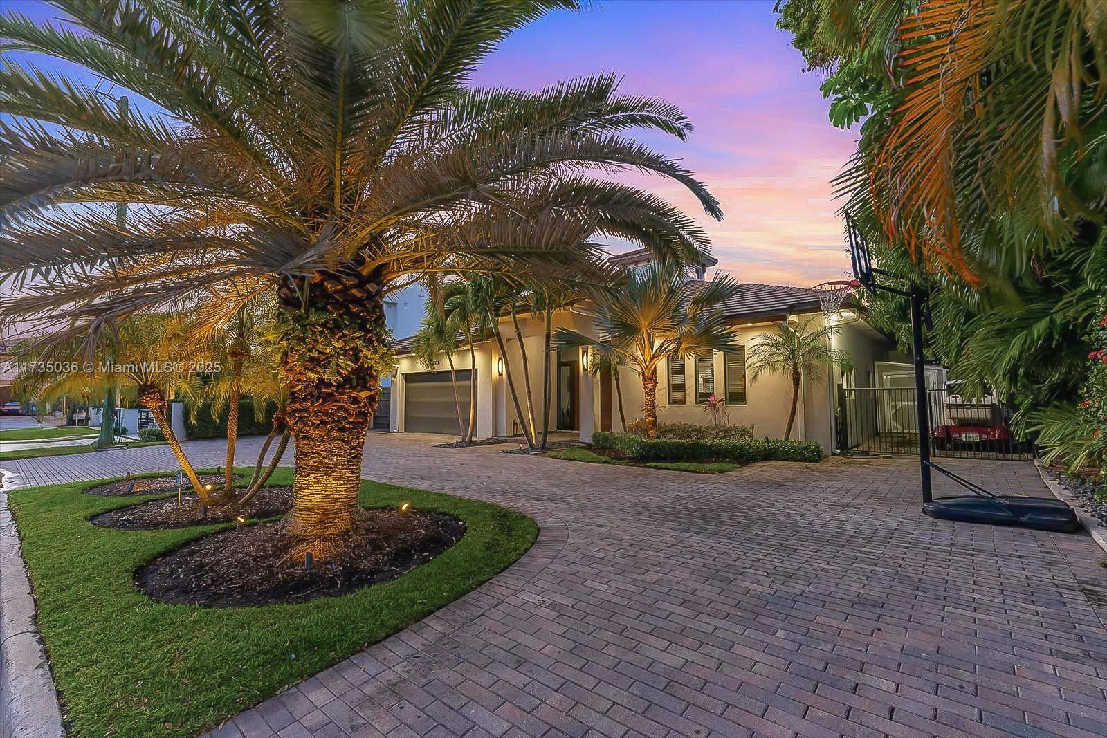 Real estate property located at 2307 Castilla Isle, Broward, Lauderdale Shores Reamen, Fort Lauderdale, FL