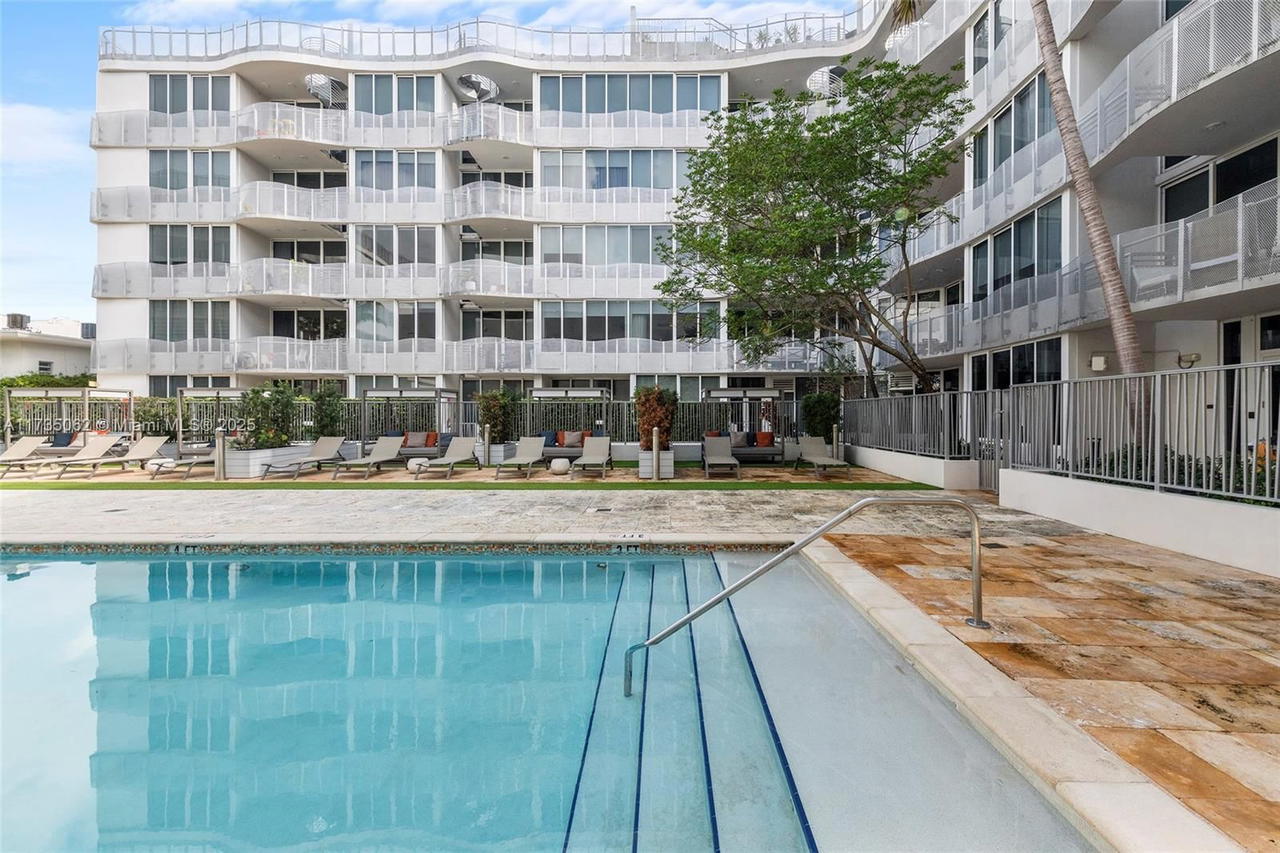 Real estate property located at 2100 Park Ave #206, Miami-dade, Artepark South Condo, Miami Beach, FL