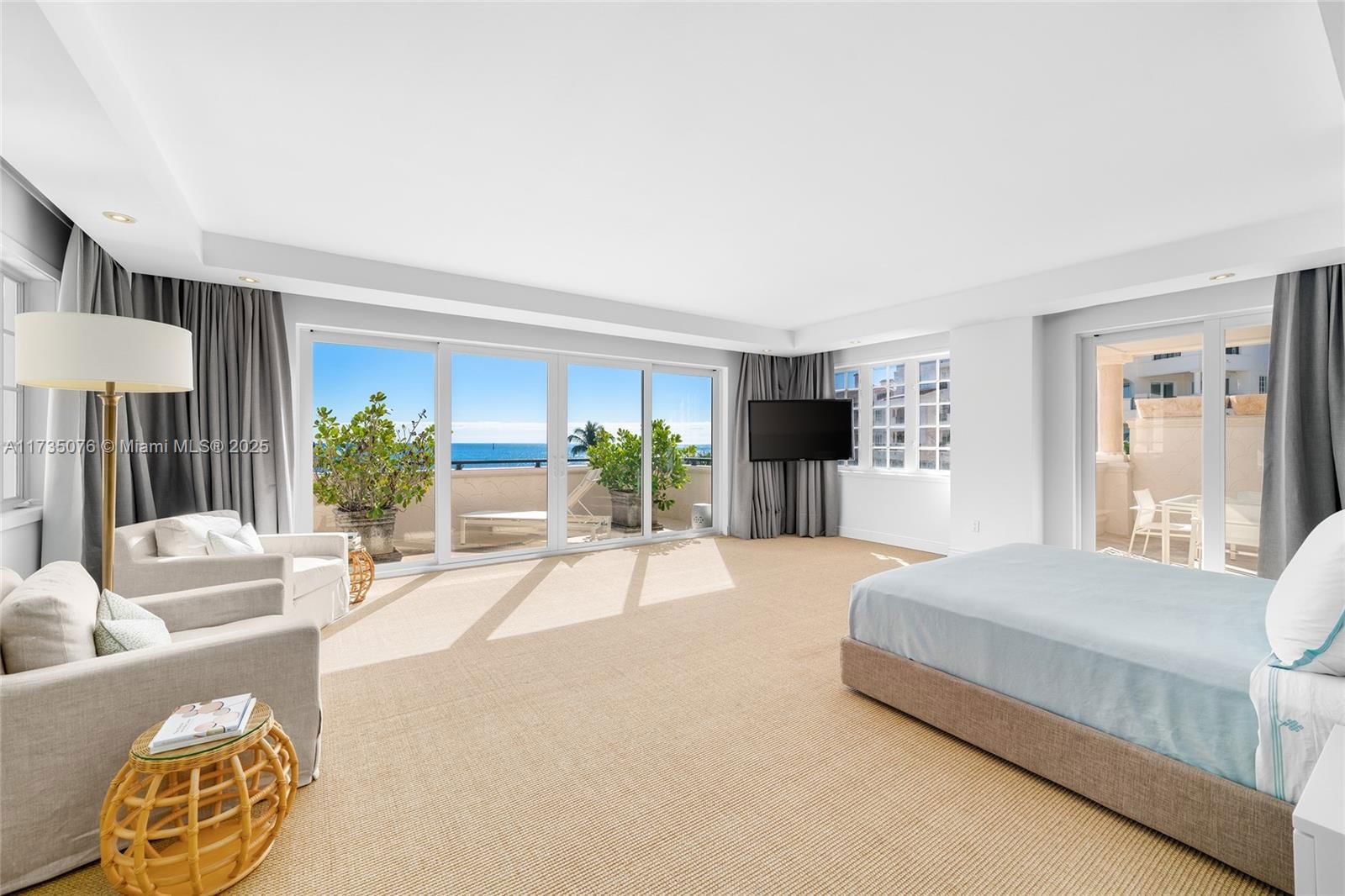 Real estate property located at 7852 Fisher Island Dr #7852, Miami-dade, Fisher Island, Miami Beach, FL