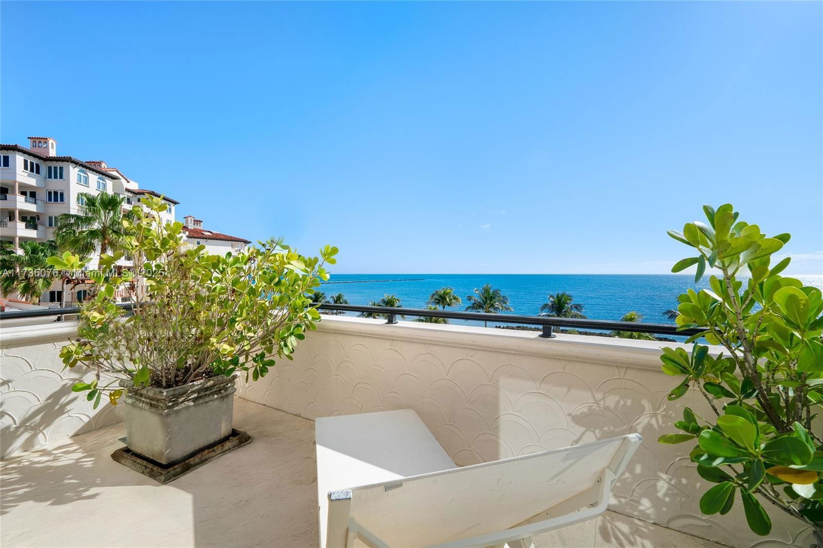 Real estate property located at 7852 Fisher Island Dr #7852, Miami-dade, Fisher Island, Miami Beach, FL