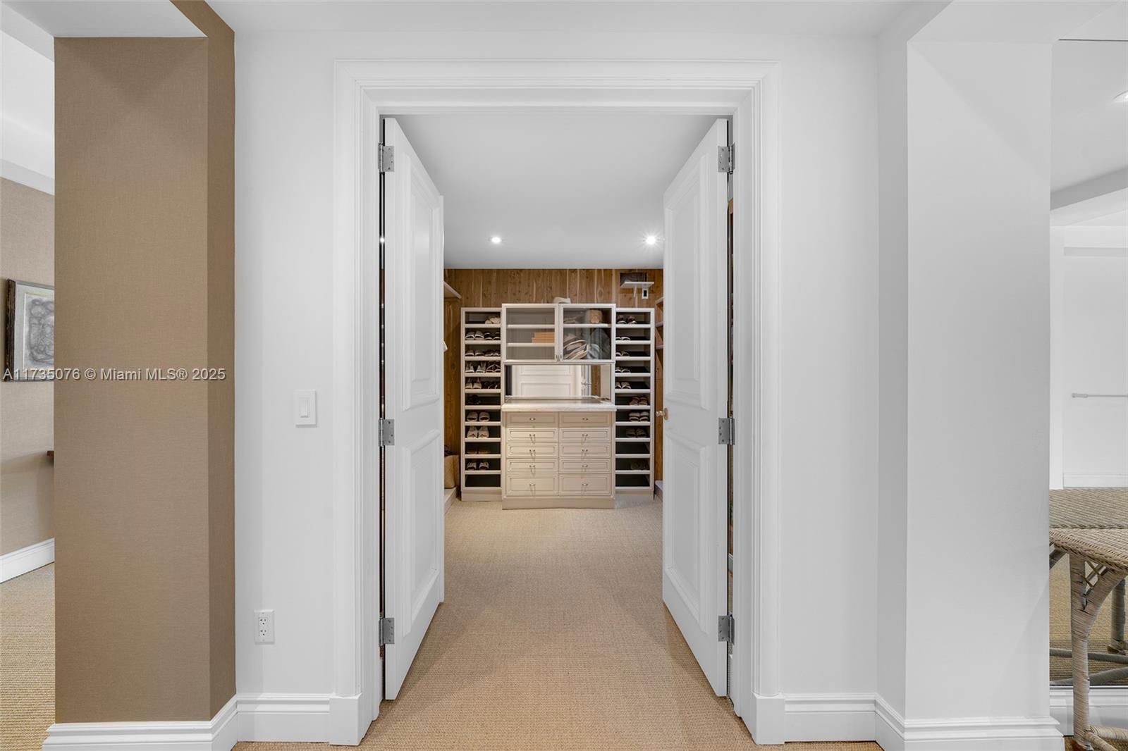 Real estate property located at 7852 Fisher Island Dr #7852, Miami-dade, Fisher Island, Miami Beach, FL