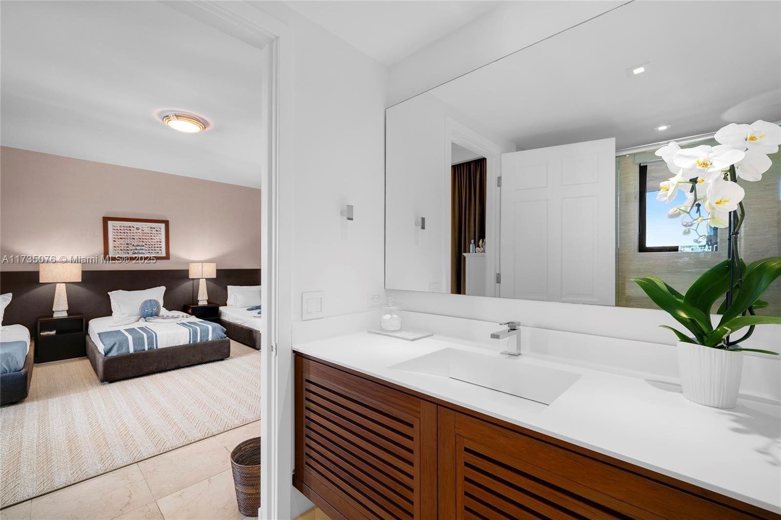 Real estate property located at 7852 Fisher Island Dr #7852, Miami-dade, Fisher Island, Miami Beach, FL