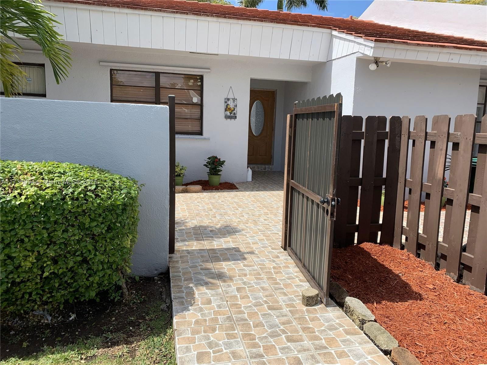 Real estate property located at 8128 153rd Pl #8128, Miami-Dade, CUSAL SUB, Miami, FL