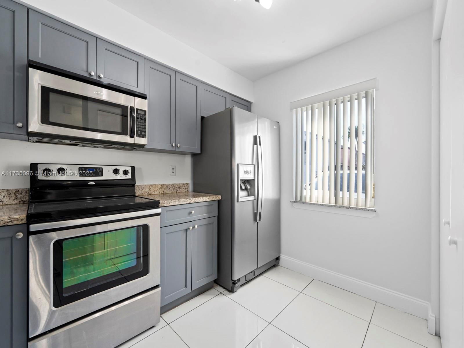 Real estate property located at 14821 90th Ter, Miami-dade, Panache Sec 3, Miami, FL