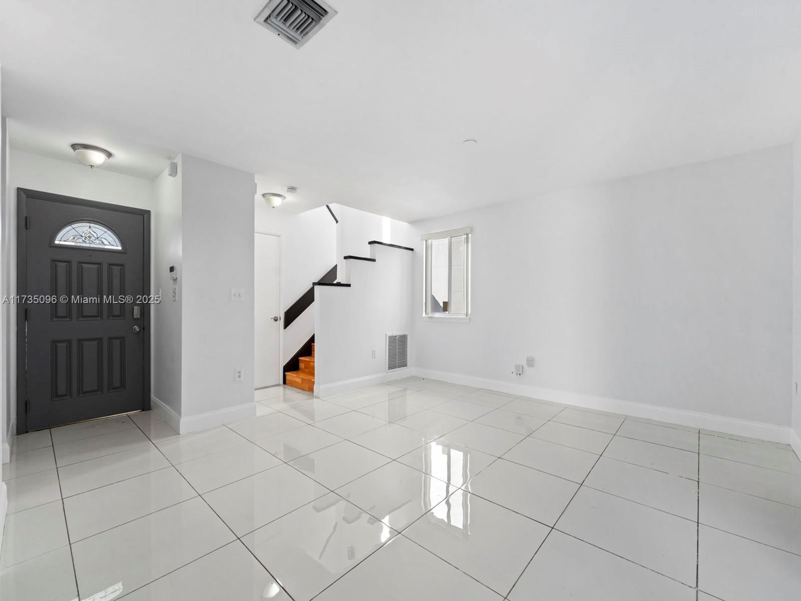 Real estate property located at 14821 90th Ter, Miami-dade, Panache Sec 3, Miami, FL