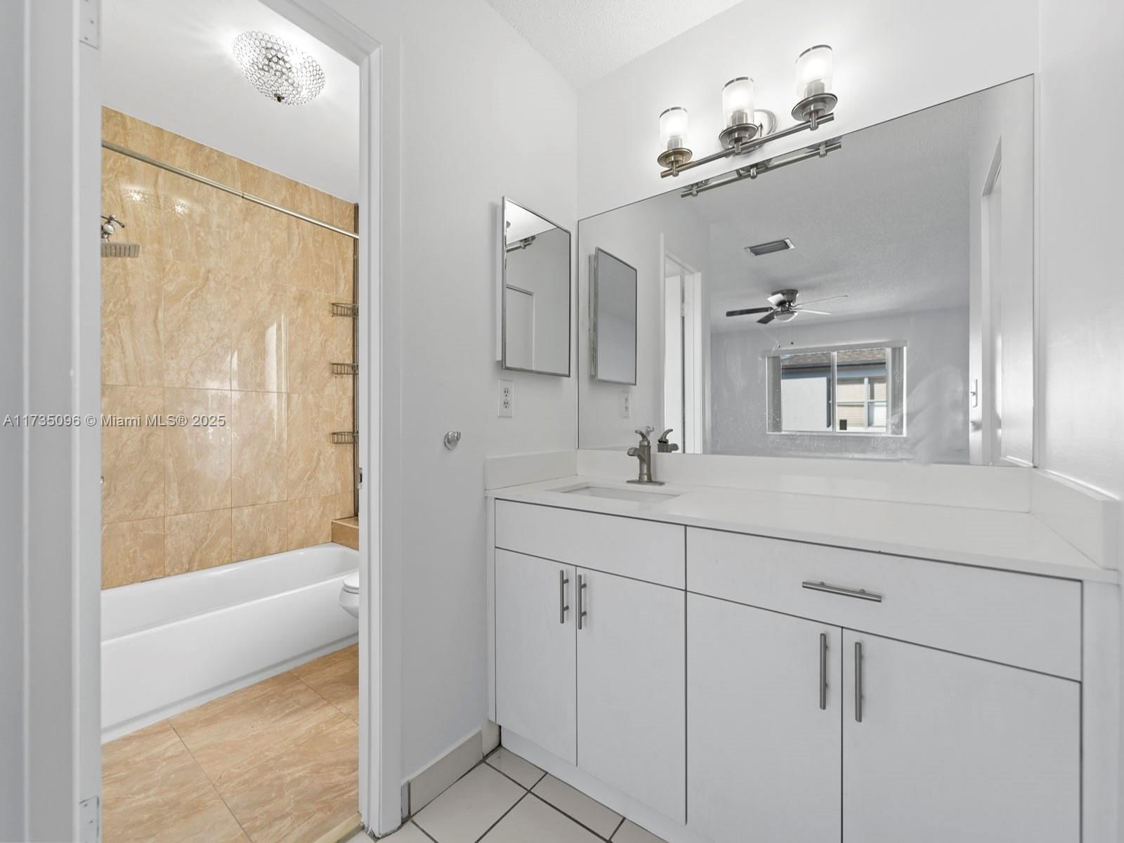 Real estate property located at 14821 90th Ter, Miami-dade, Panache Sec 3, Miami, FL