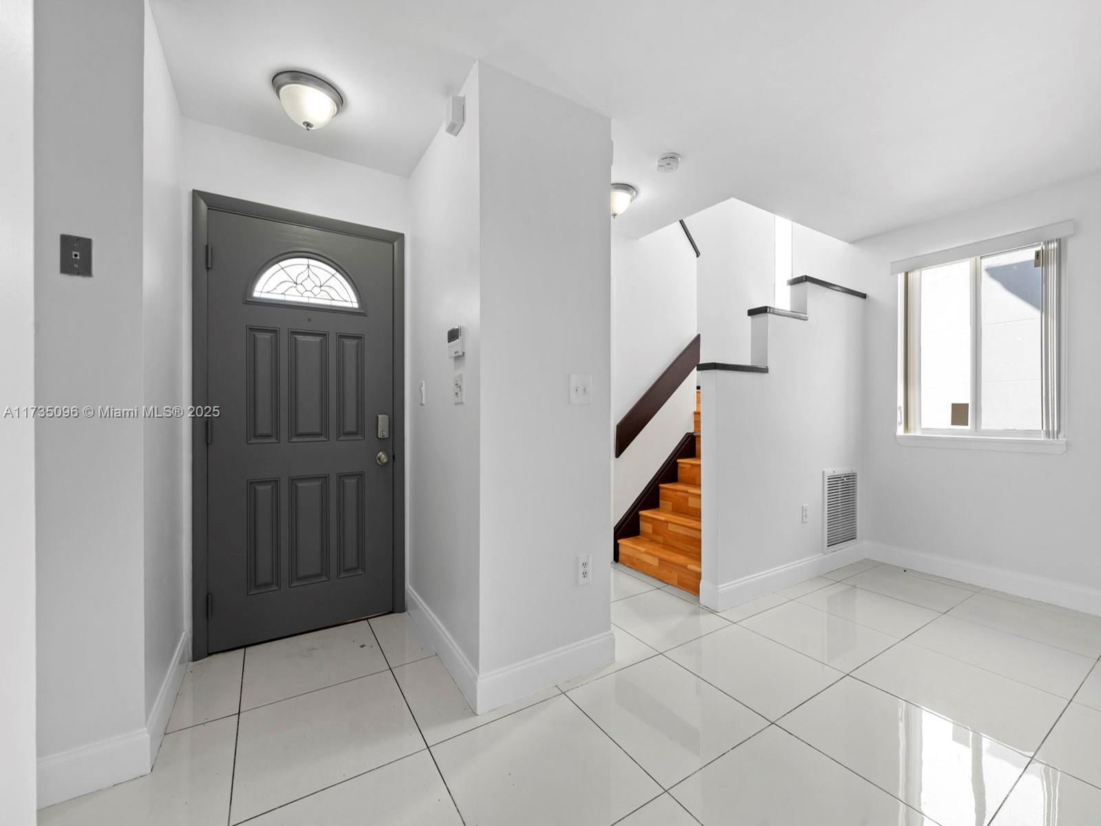 Real estate property located at 14821 90th Ter, Miami-dade, Panache Sec 3, Miami, FL