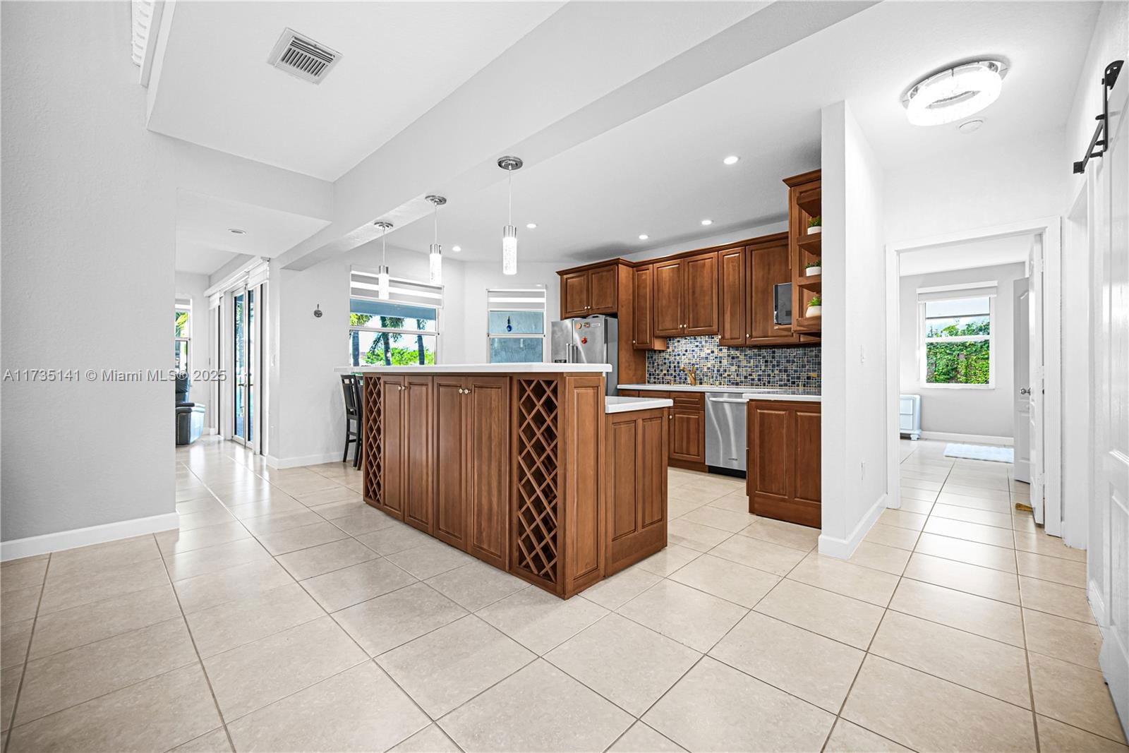 Real estate property located at 6445 164th Ave, Miami-dade, Crestview Lakes, Miami, FL