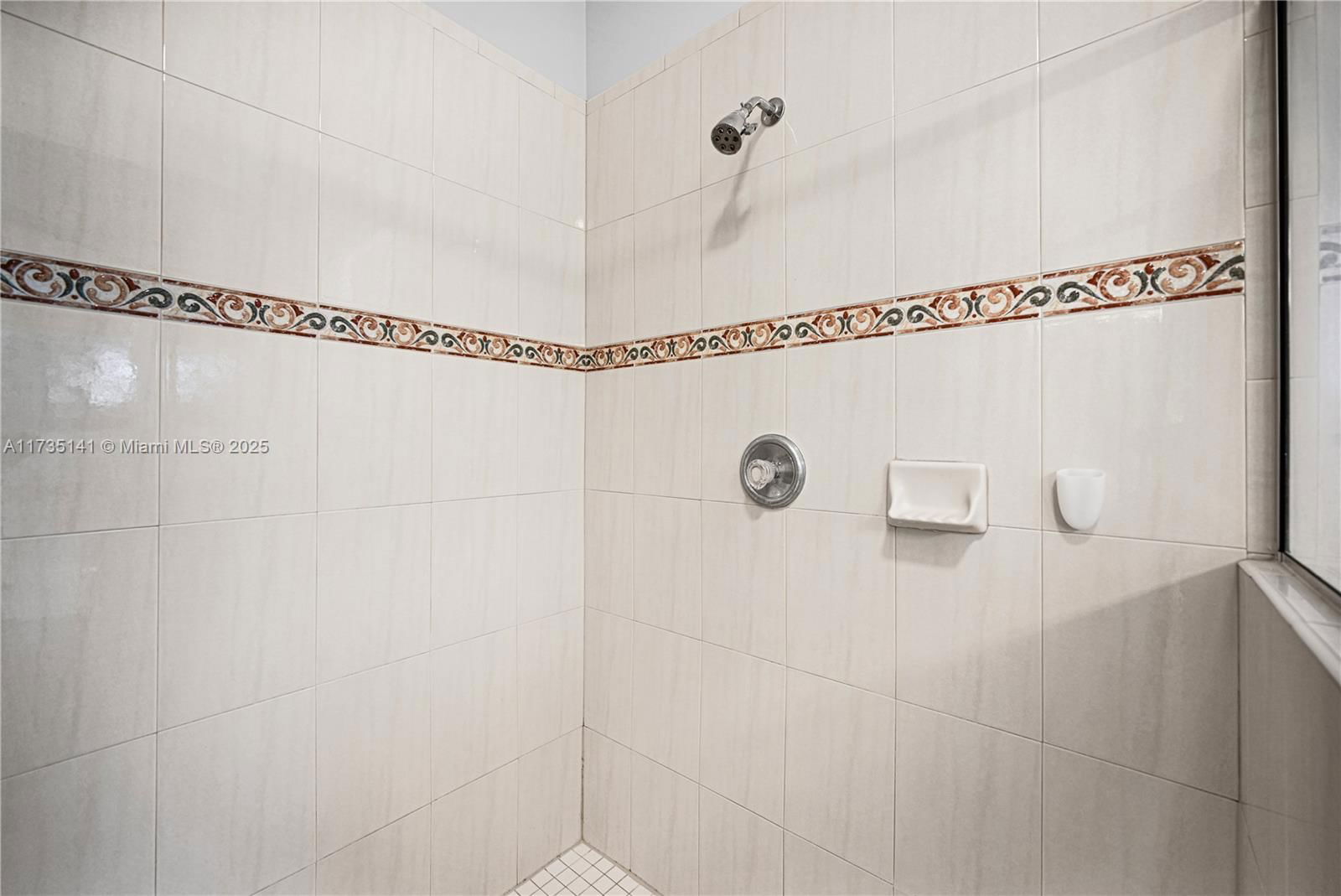 Real estate property located at 6445 164th Ave, Miami-dade, Crestview Lakes, Miami, FL