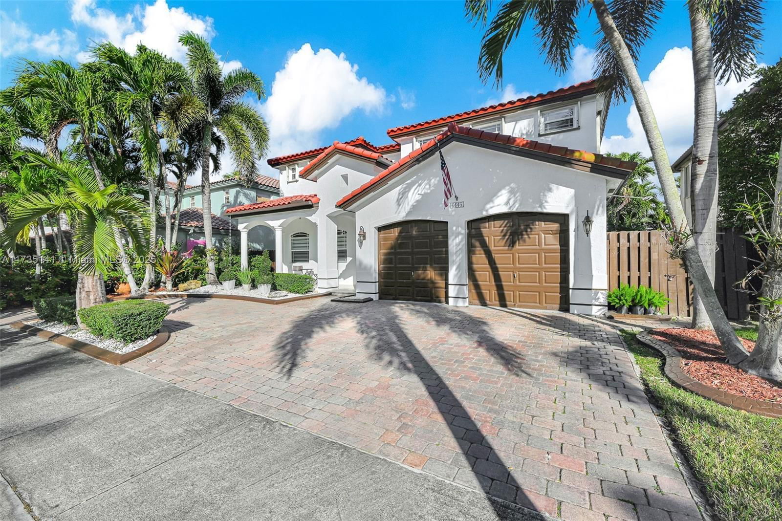 Real estate property located at 6445 164th Ave, Miami-dade, Crestview Lakes, Miami, FL