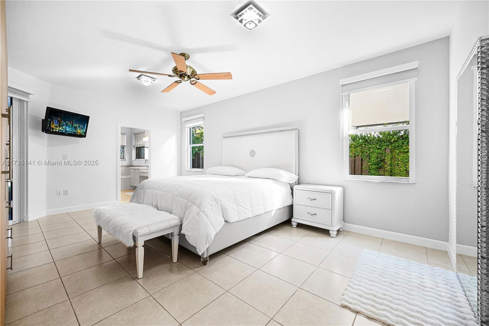Real estate property located at 6445 164th Ave, Miami-dade, Crestview Lakes, Miami, FL