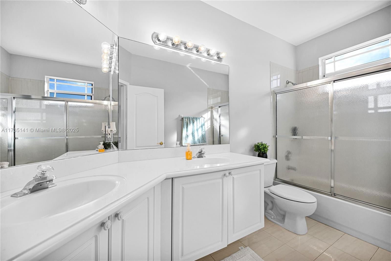 Real estate property located at 6445 164th Ave, Miami-dade, Crestview Lakes, Miami, FL