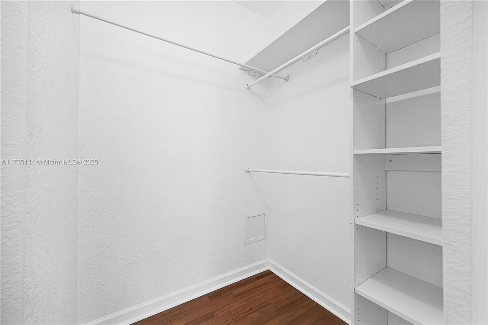 Real estate property located at 6445 164th Ave, Miami-dade, Crestview Lakes, Miami, FL