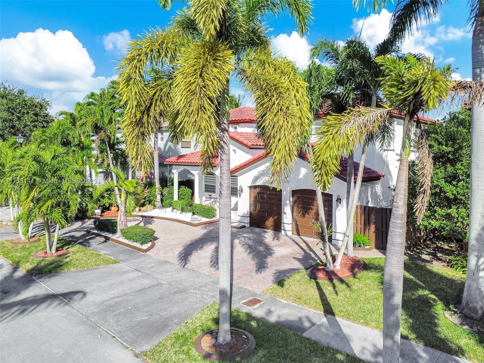 Real estate property located at 6445 164th Ave, Miami-dade, Crestview Lakes, Miami, FL