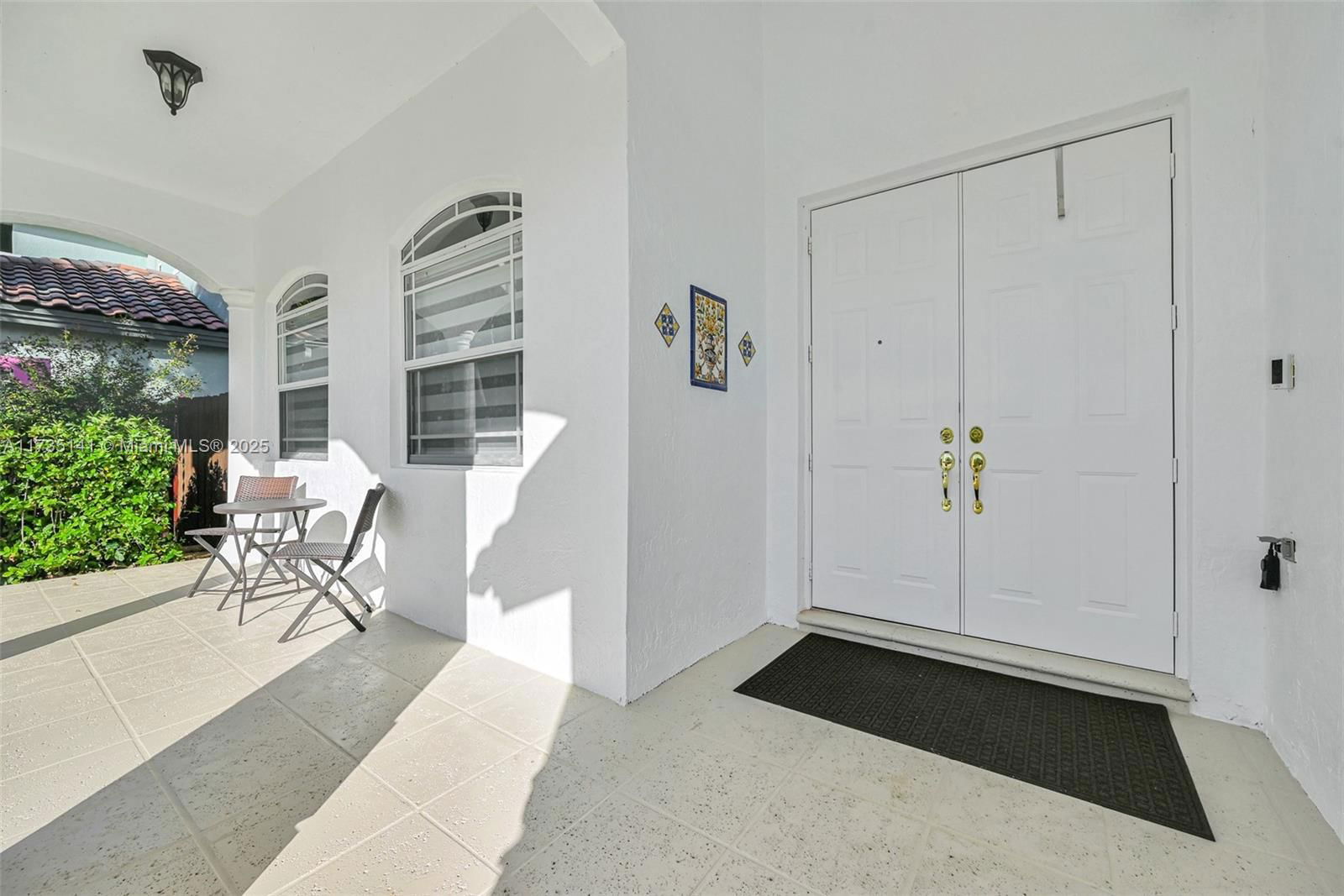 Real estate property located at 6445 164th Ave, Miami-dade, Crestview Lakes, Miami, FL