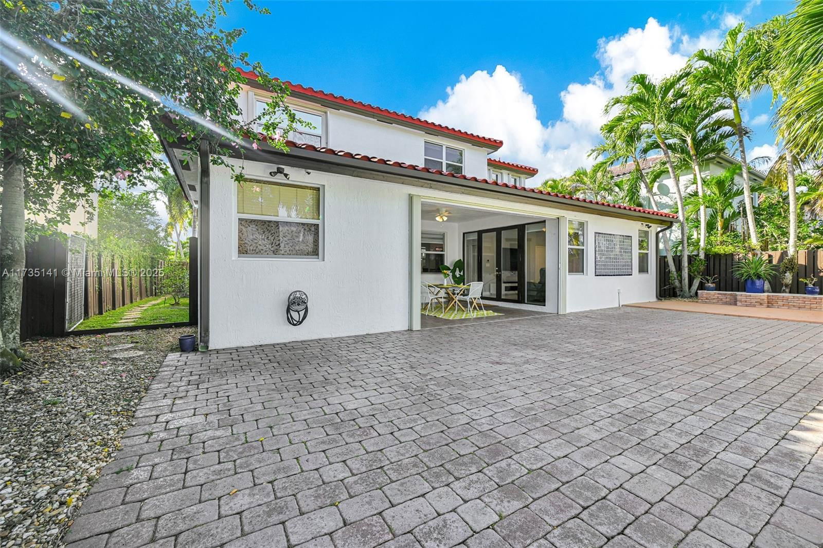 Real estate property located at 6445 164th Ave, Miami-dade, Crestview Lakes, Miami, FL