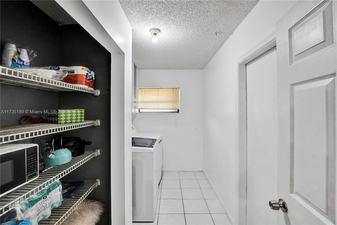 Real estate property located at 5101 47th Ave, Broward, Winston Park, Coconut Creek, FL