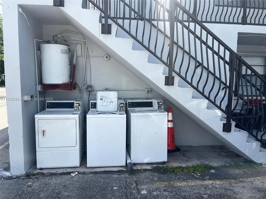 Real estate property located at 4444 67th Ave #2, Miami-dade, Ludlam Gardens Condo, Miami, FL