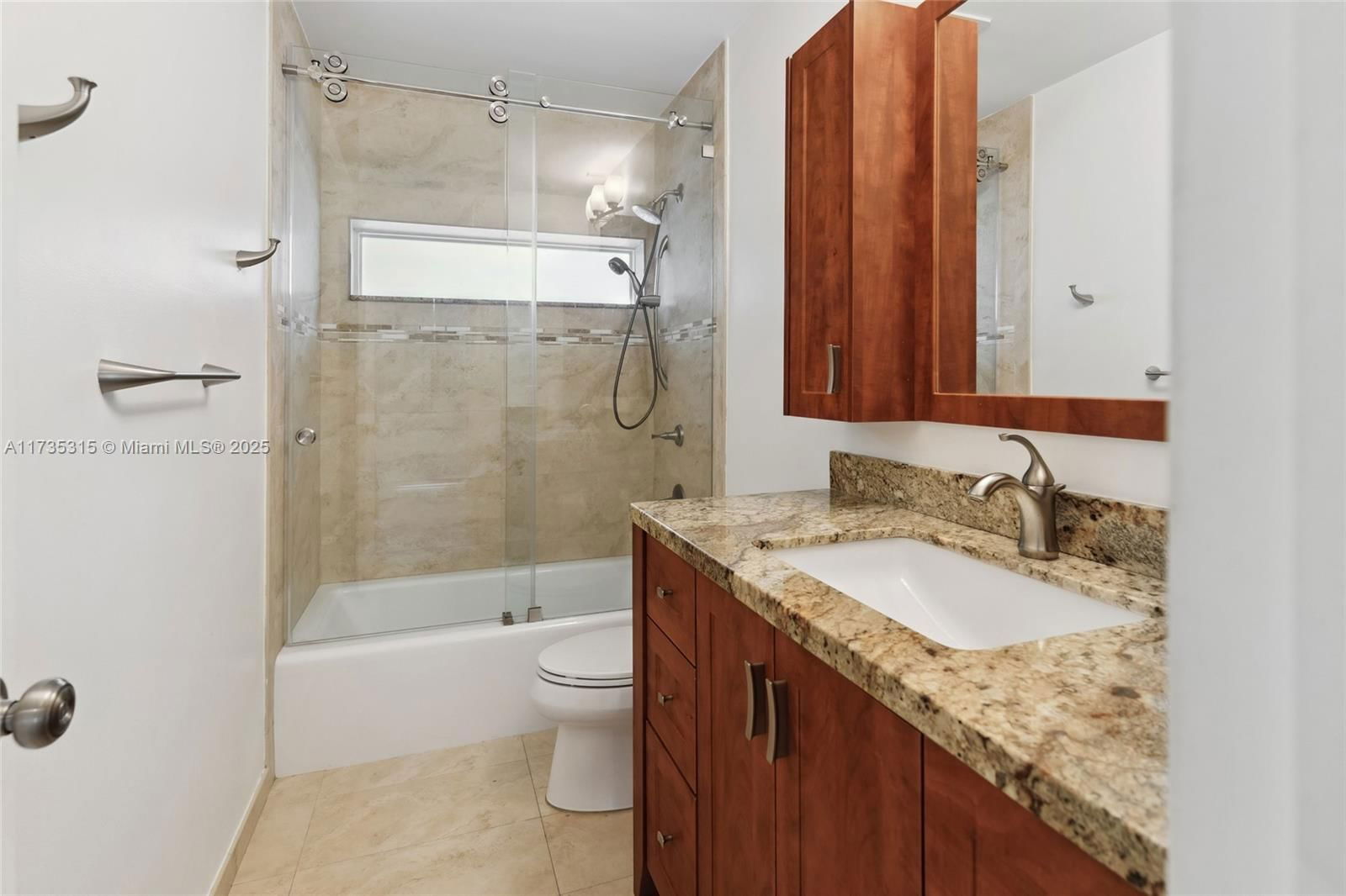 Real estate property located at 11601 Island Rd, Broward, Stonebridge Phase 1, Cooper City, FL