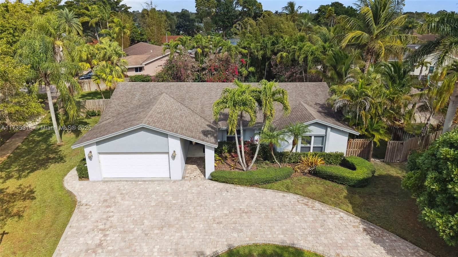 Real estate property located at 11601 Island Rd, Broward, Stonebridge Phase 1, Cooper City, FL