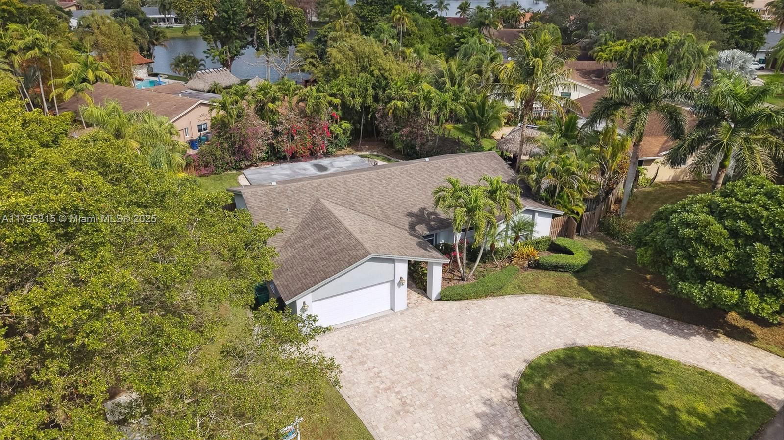 Real estate property located at 11601 Island Rd, Broward, Stonebridge Phase 1, Cooper City, FL