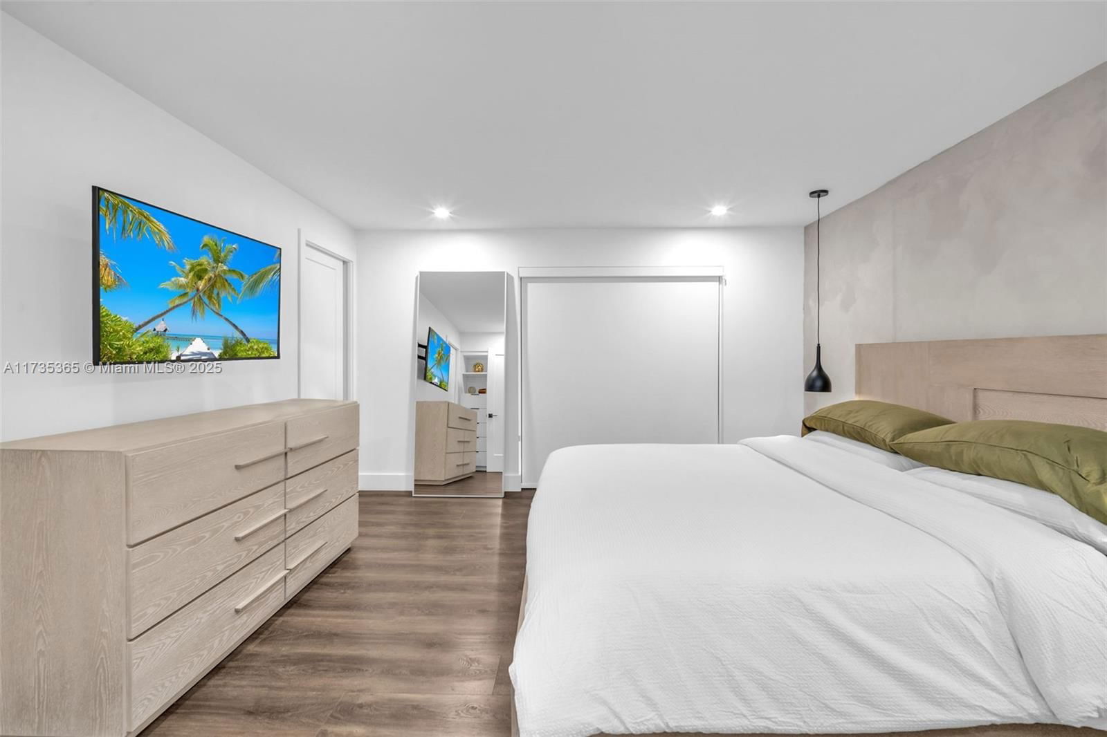 Real estate property located at 8415 107th Ave #248W, Miami-dade, Kendall Acres West Condo, Miami, FL