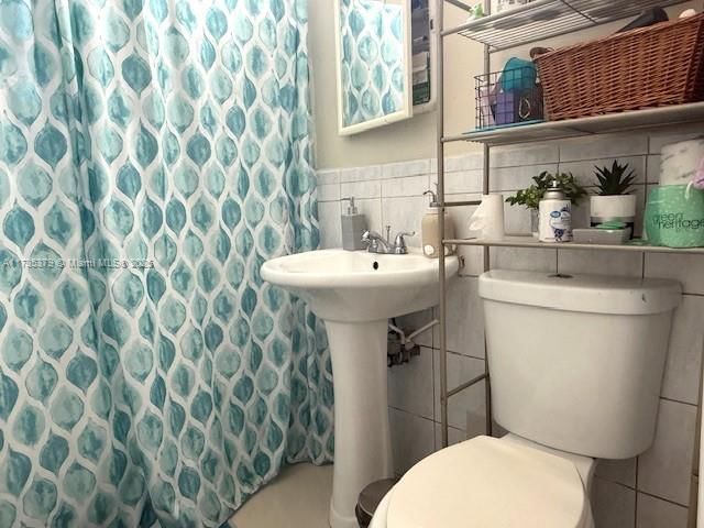 Real estate property located at 9590 22nd Ave, Miami-dade, East Gulfair, Miami, FL