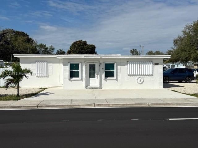 Real estate property located at 9590 22nd Ave, Miami-dade, East Gulfair, Miami, FL