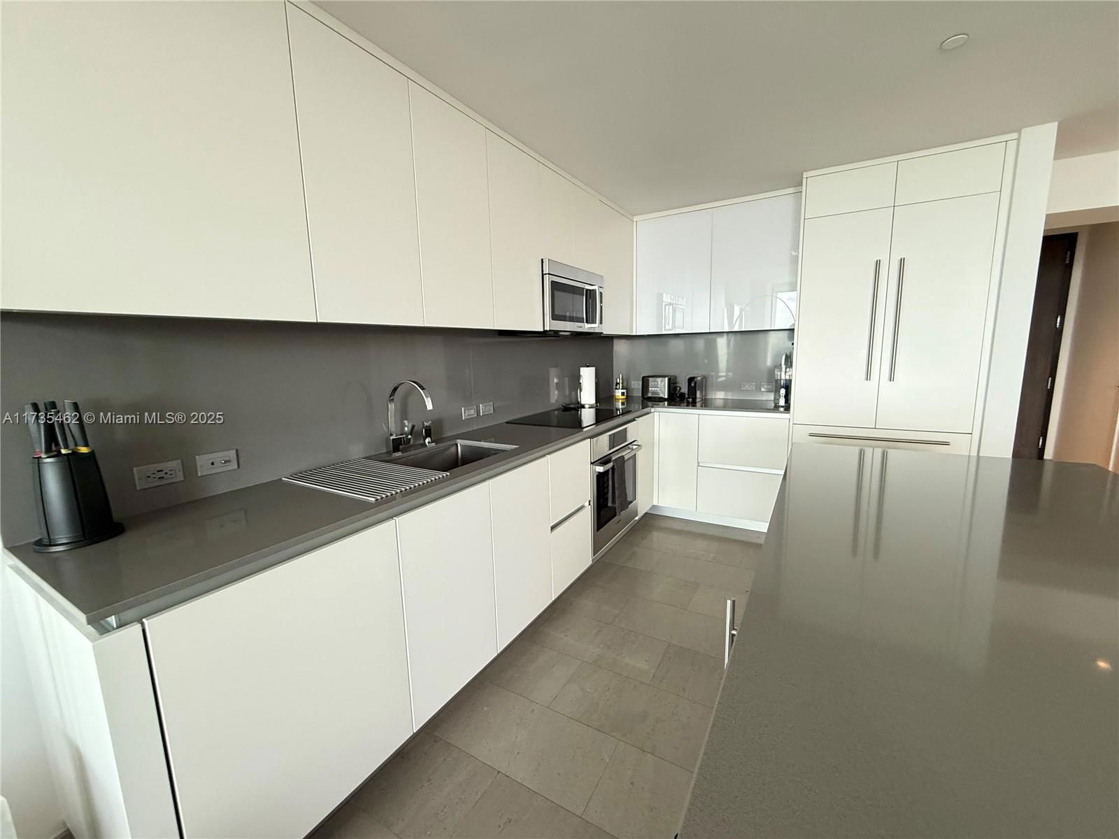 Real estate property located at 88 7th St #3406, Miami-dade, Rise Condo, Miami, FL