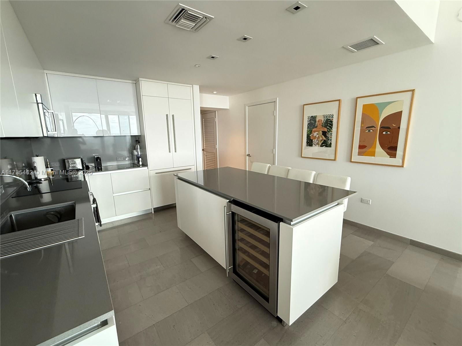 Real estate property located at 88 7th St #3406, Miami-dade, Rise Condo, Miami, FL
