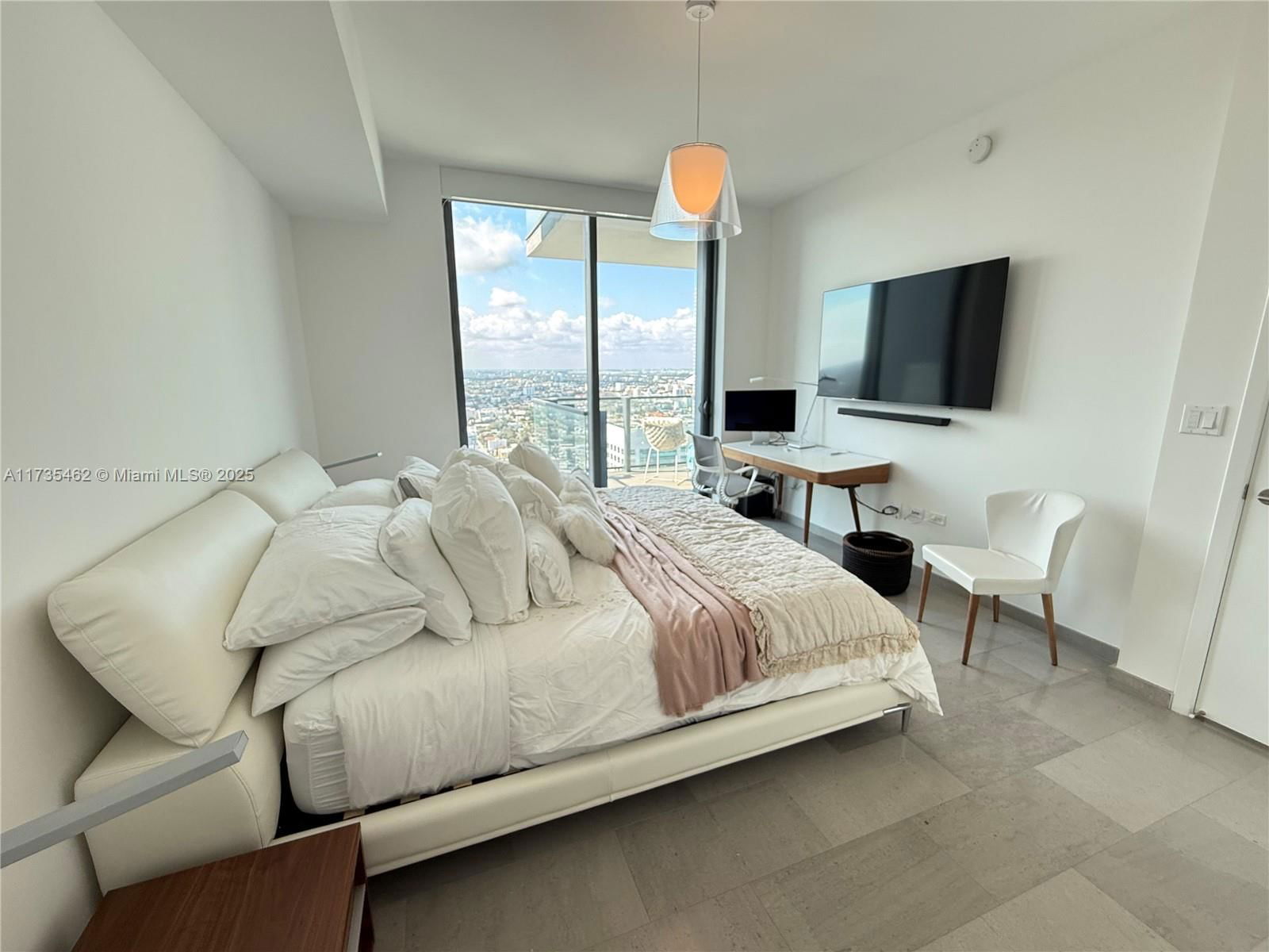 Real estate property located at 88 7th St #3406, Miami-dade, Rise Condo, Miami, FL